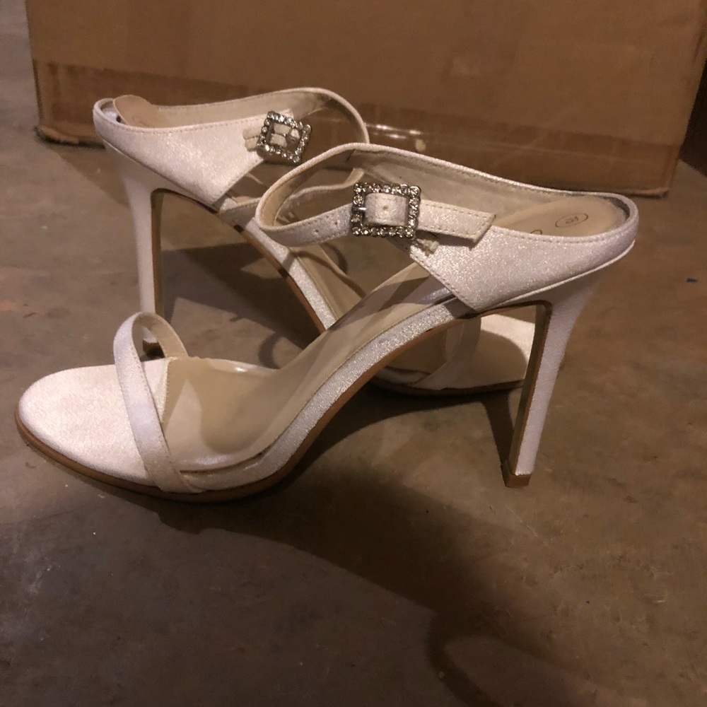 High heel shoes